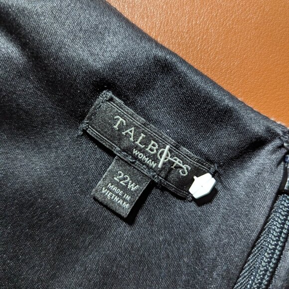 Talbots Tweed Dress Womens 22W Black White Zip Back Short Sleeve Shift Midi Knee - Picture 5 of 6